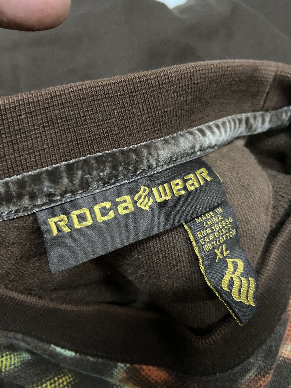 Rocawear VINRAGE ROCAWEAR BROWN GRAPHIC SWEATSHIRT Size US XL / EU 56 / 4 - 11 Thumbnail