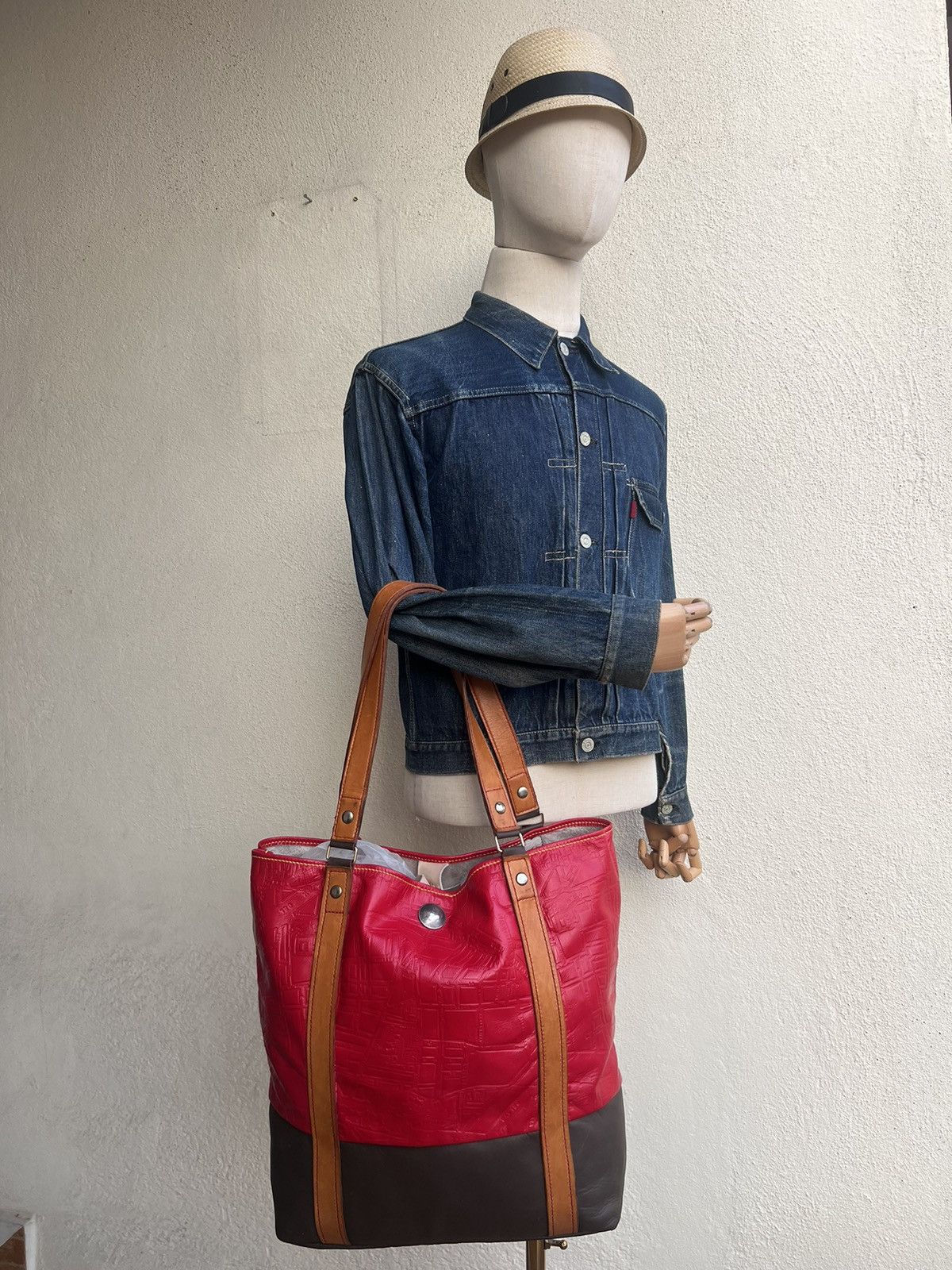 Leather Map Embossed Leather Tote Bag Unknown Japanese Brand Vintage Size ONE SIZE - 4 Thumbnail