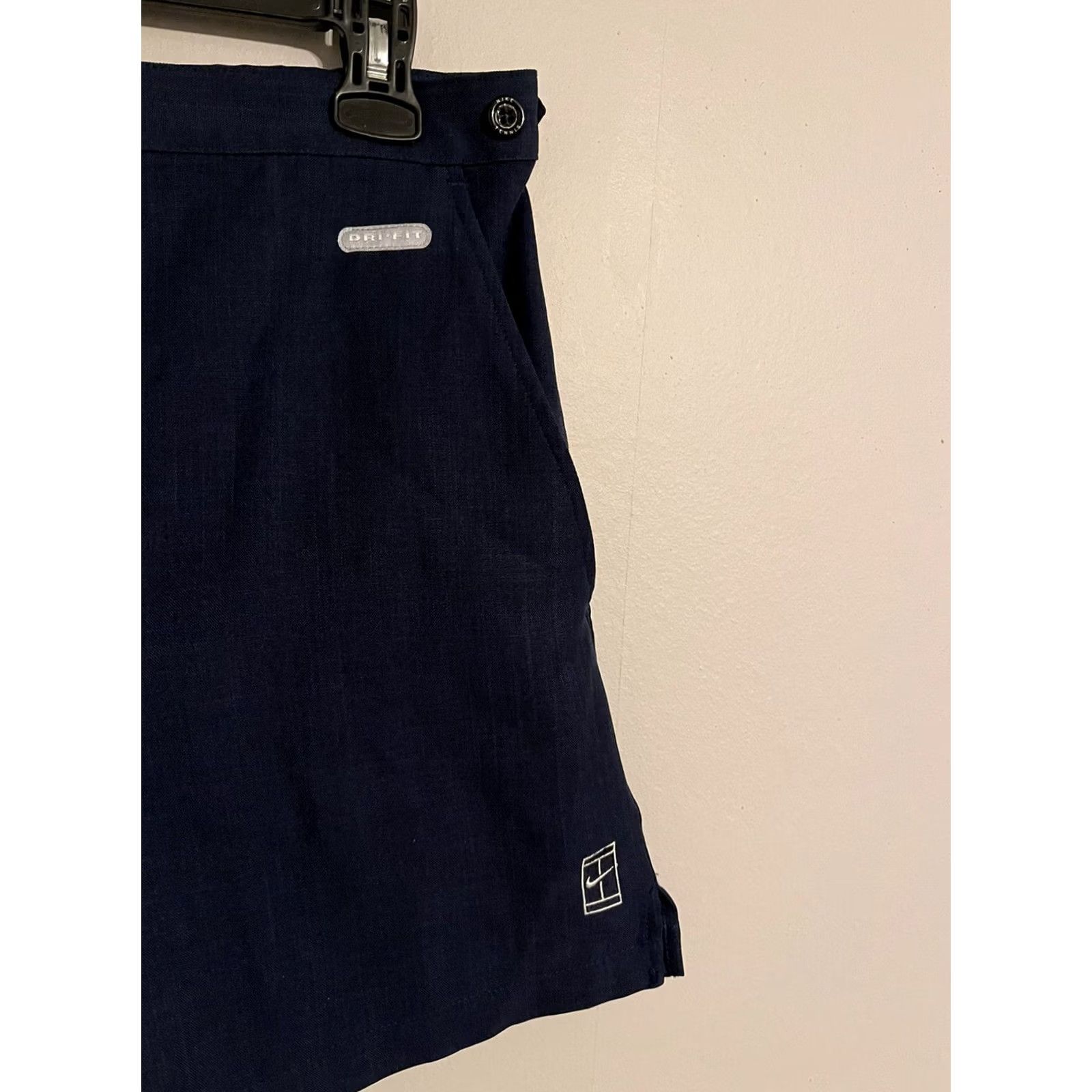 Nike VINTAGE Nike Challenge Court Logo Navy Blue Dri-Fit Tennis Shorts Mens Medium Size US 31 - 2 Thumbnail