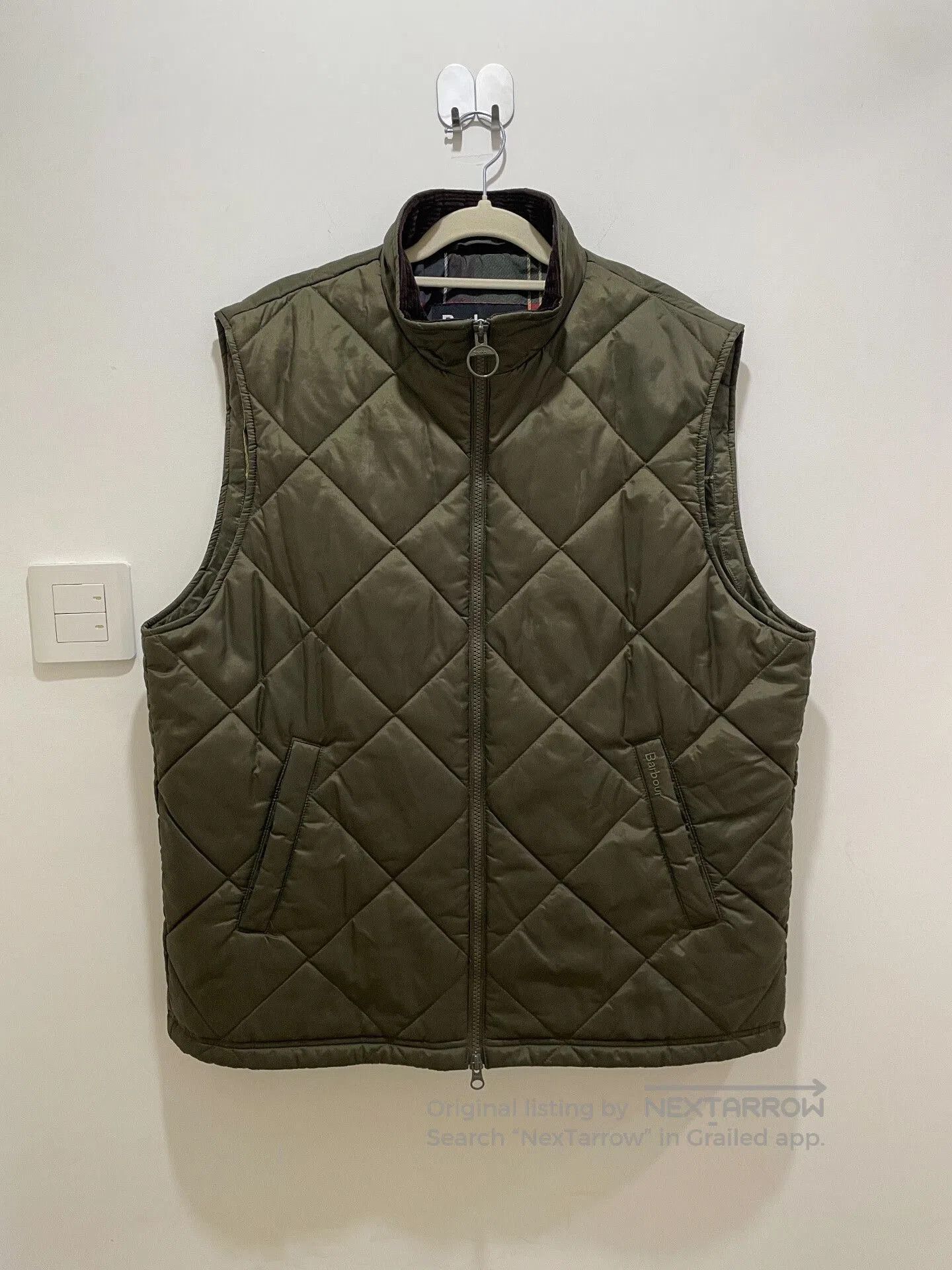 Barbour Barbour Finn Gilet in Olive Green. Size US L / EU 52-54 / 3 - 1 Thumbnail