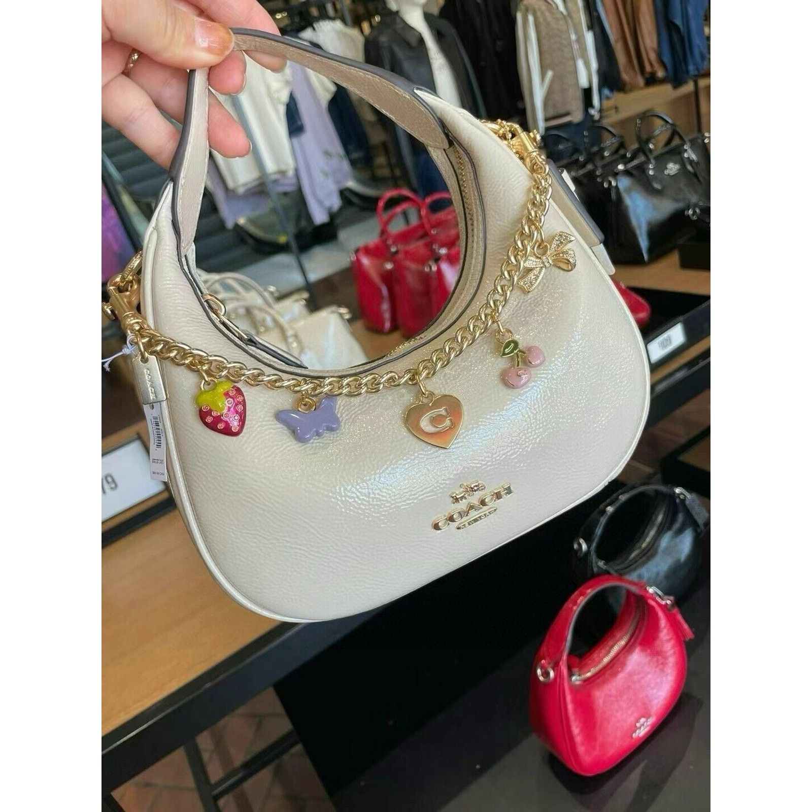 Coach NEW Coach Motif Extension Swagger Chain Charms CW663 gold Size ONE SIZE - 3 Thumbnail