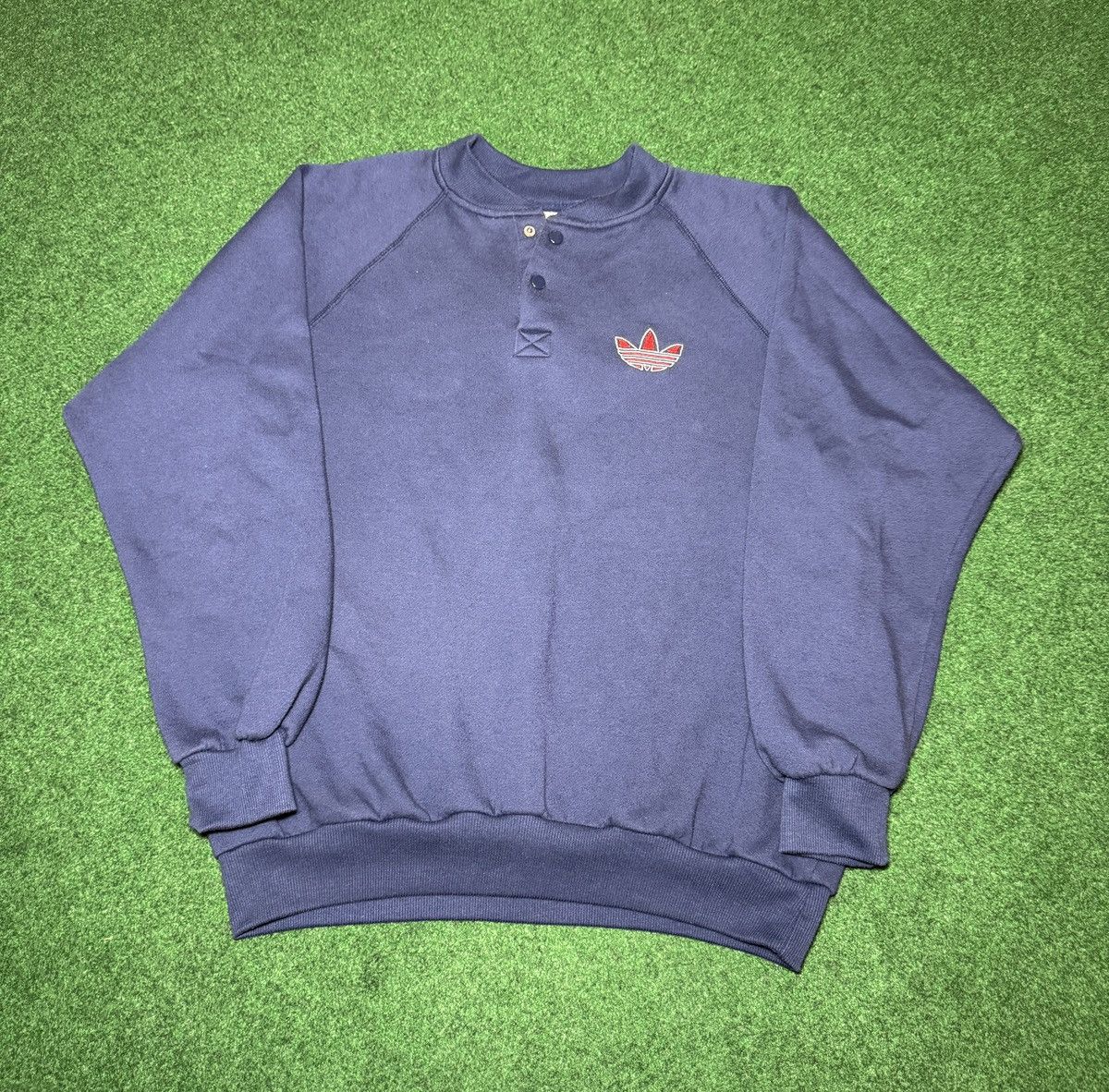Adidas × Vintage Vintage 80s Adidas Blue Pullover Large Crewneck Sweatshirt Size US L / EU 52-54 / 3 - 1 Thumbnail