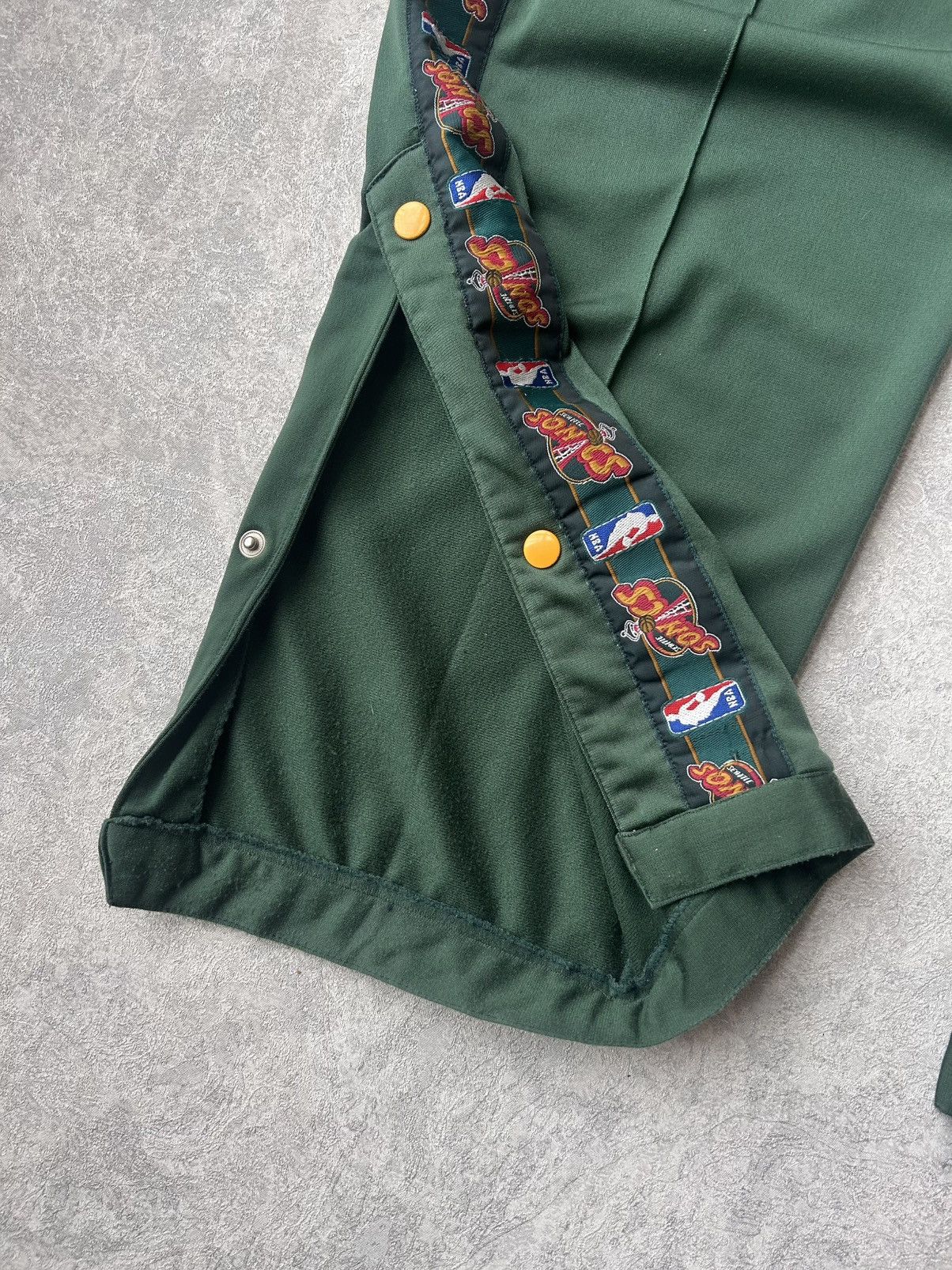 Champion Y2K 90s NBA Champion Seattle Supersonics Warm up Suit Size US XL / EU 56 / 4 - 17 Thumbnail