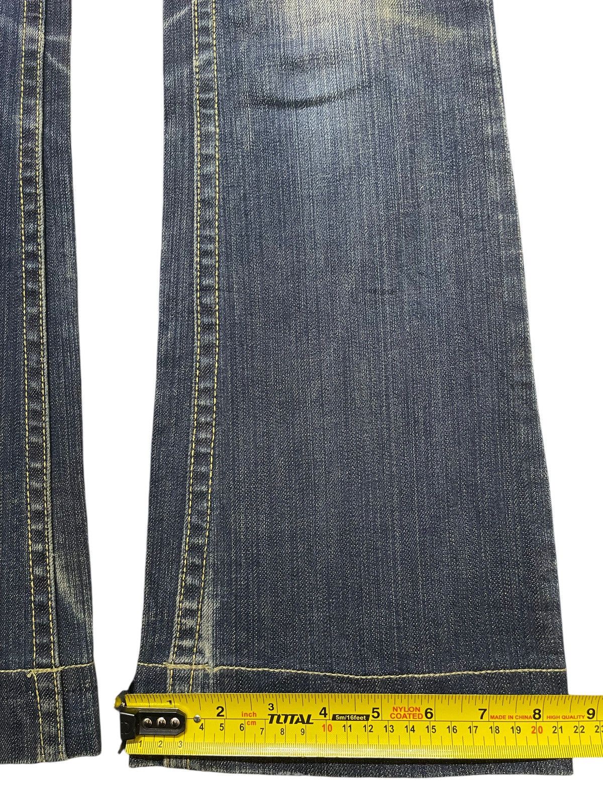 Who Decides War Vintage Japanese Brand Faded Wash Clawmark Flared Jeans Size US 31 - 16 Thumbnail