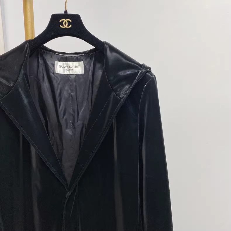 Saint Laurent Paris Saint Laurent Velvet Overcoat 22FW Size US M / EU 48-50 / 2 - 3 Thumbnail