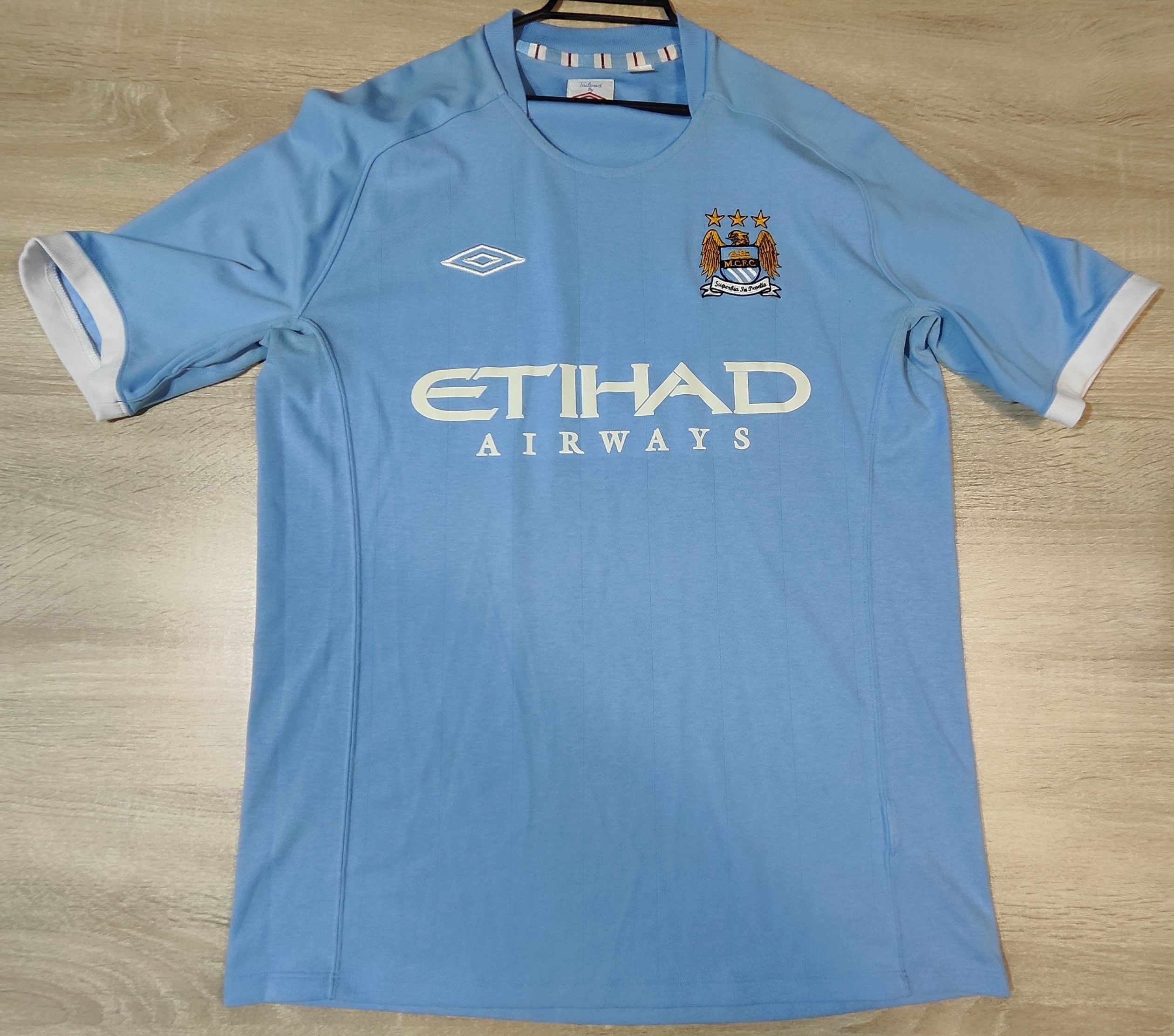 Umbro Umbro Manchester City football shirt size S Size US S / EU 44-46 / 1 - 1 Thumbnail