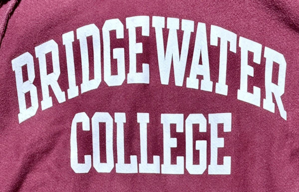 Champion × Vintage Vintage Champion Bridgewater Eagles College Hoodie sz L Size US L / EU 52-54 / 3 - 2 Thumbnail
