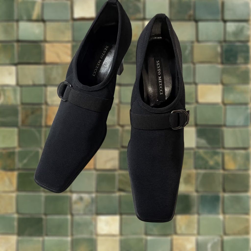 Vintage VINTAGE Sesto Meucci Pumps Heel Women's 7.5 M Black Leather Suede Pointed Toe Knit Stretch Buckle 3" Pump Shoes Size M / US 6-8 / IT 42-44 - 1 Thumbnail