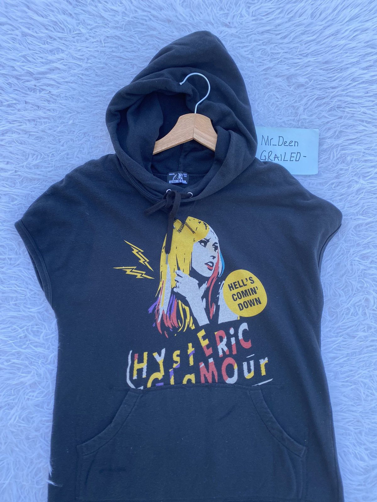 Hysteric Glamour Rare Hysteric Glamour Sleeveless Hooded Hell’s Comim’ Down’ Size US S / EU 44-46 / 1 - 1 Thumbnail
