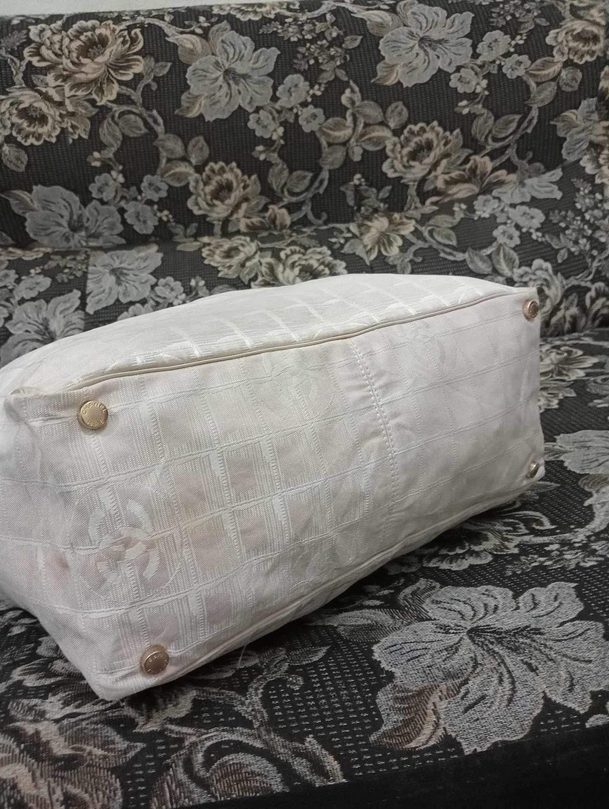 Chanel 💥Last Drop💥Chanel CC Tote Bag Size ONE SIZE - 13 Thumbnail