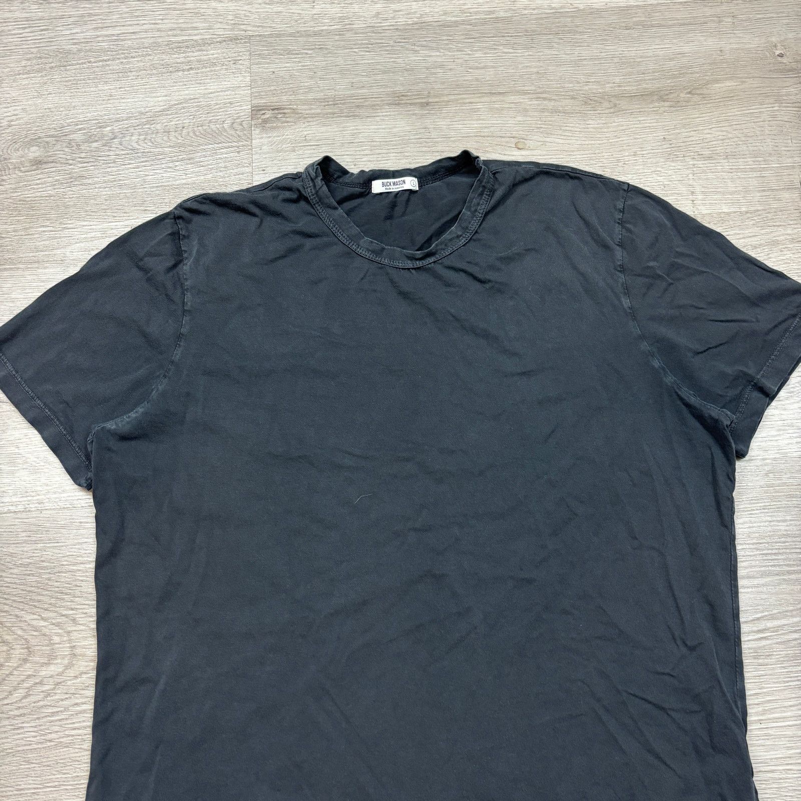 Buck Mason Buck Mason Slub Curved Hem Tee Shirt Men's Large Minimalist Size US L / EU 52-54 / 3 - 2 Thumbnail