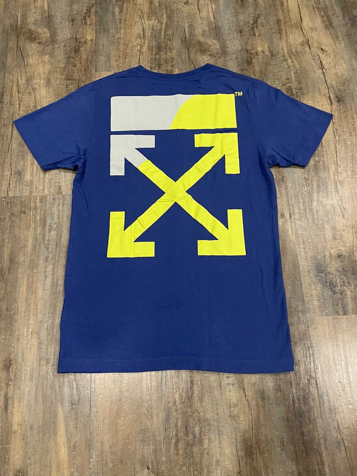 Off-White RARE Off-White Split Arrows Logo Blue Tee Yellow Grey Size US S / EU 44-46 / 1 - 1 Thumbnail