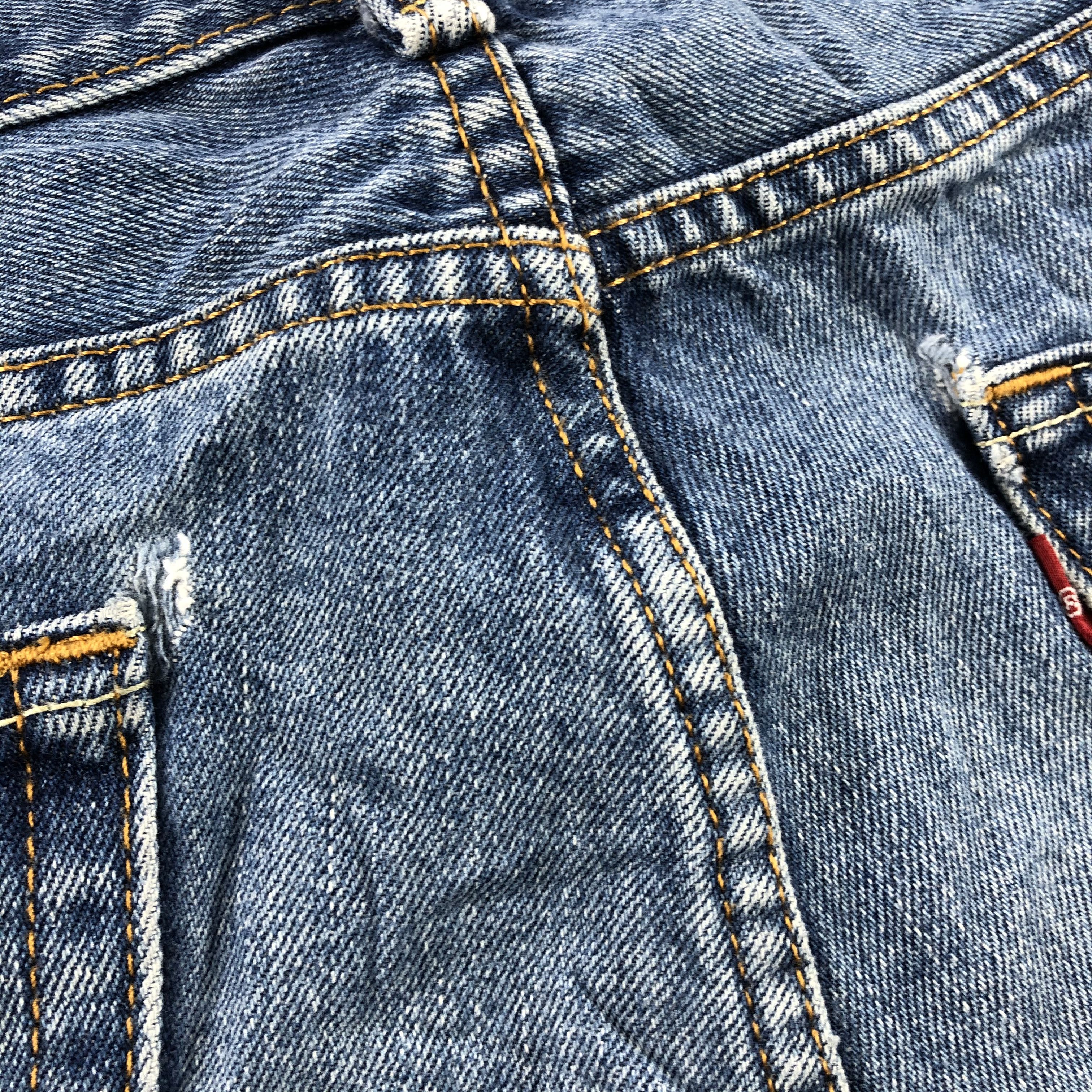 Levi's × Vintage Vintage Blue Wash Levis 505 Jeans-JM2985 Size US 39 - 7 Thumbnail