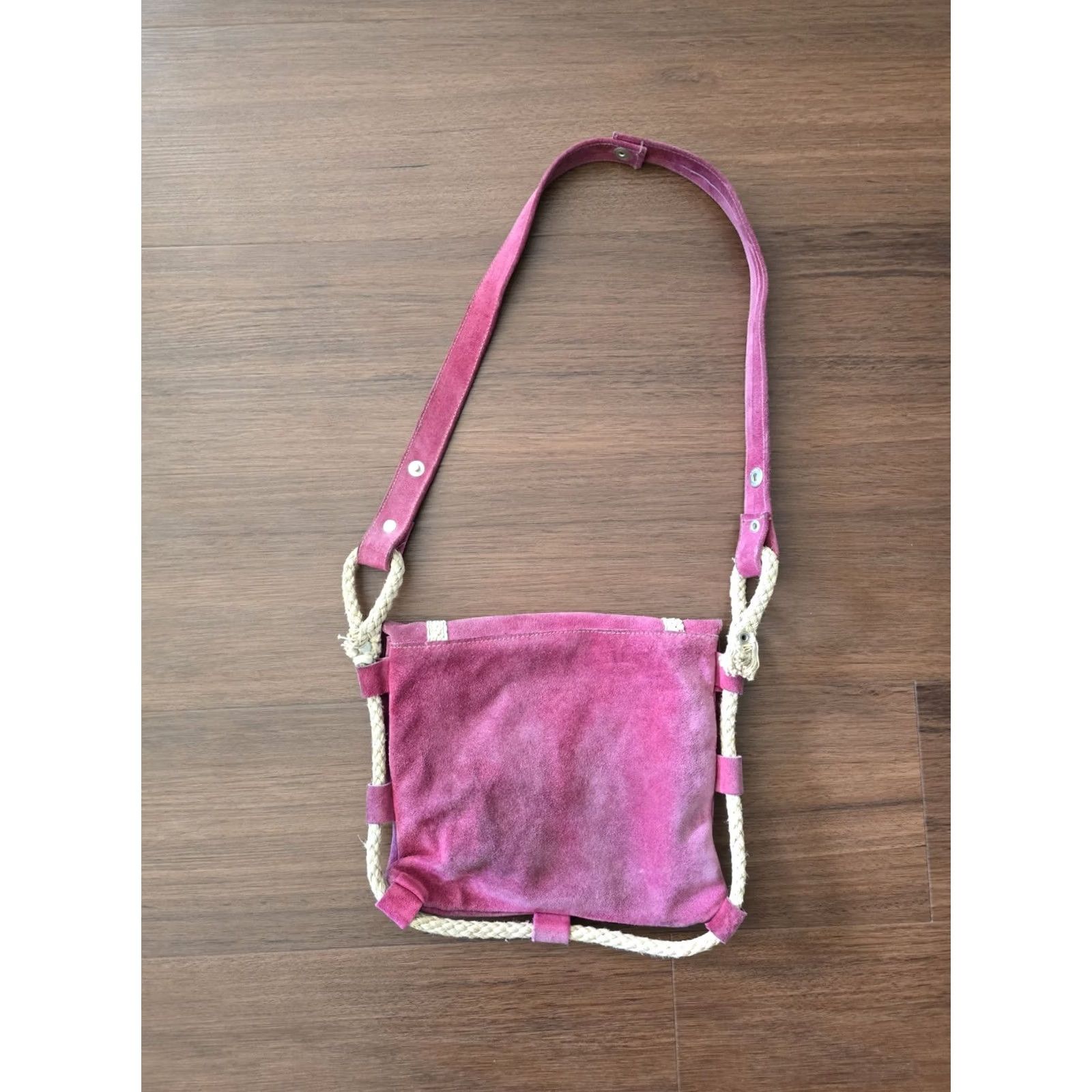 Vintage VINTAGE 1960s 1970s Foxmoor Suede Leather Italian Purse Boho Pink Shoulder Bag Womens Purse 9.5" 8.5" 17" Strap Size ONE SIZE - 6 Thumbnail