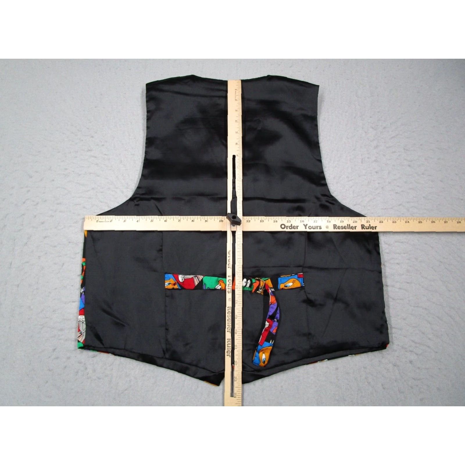 Vintage VINTAGE Looney Tunes Vest Men Small Black Silk Button Up Geometric 90s Retro Size US S / EU 44-46 / 1 - 4 Thumbnail