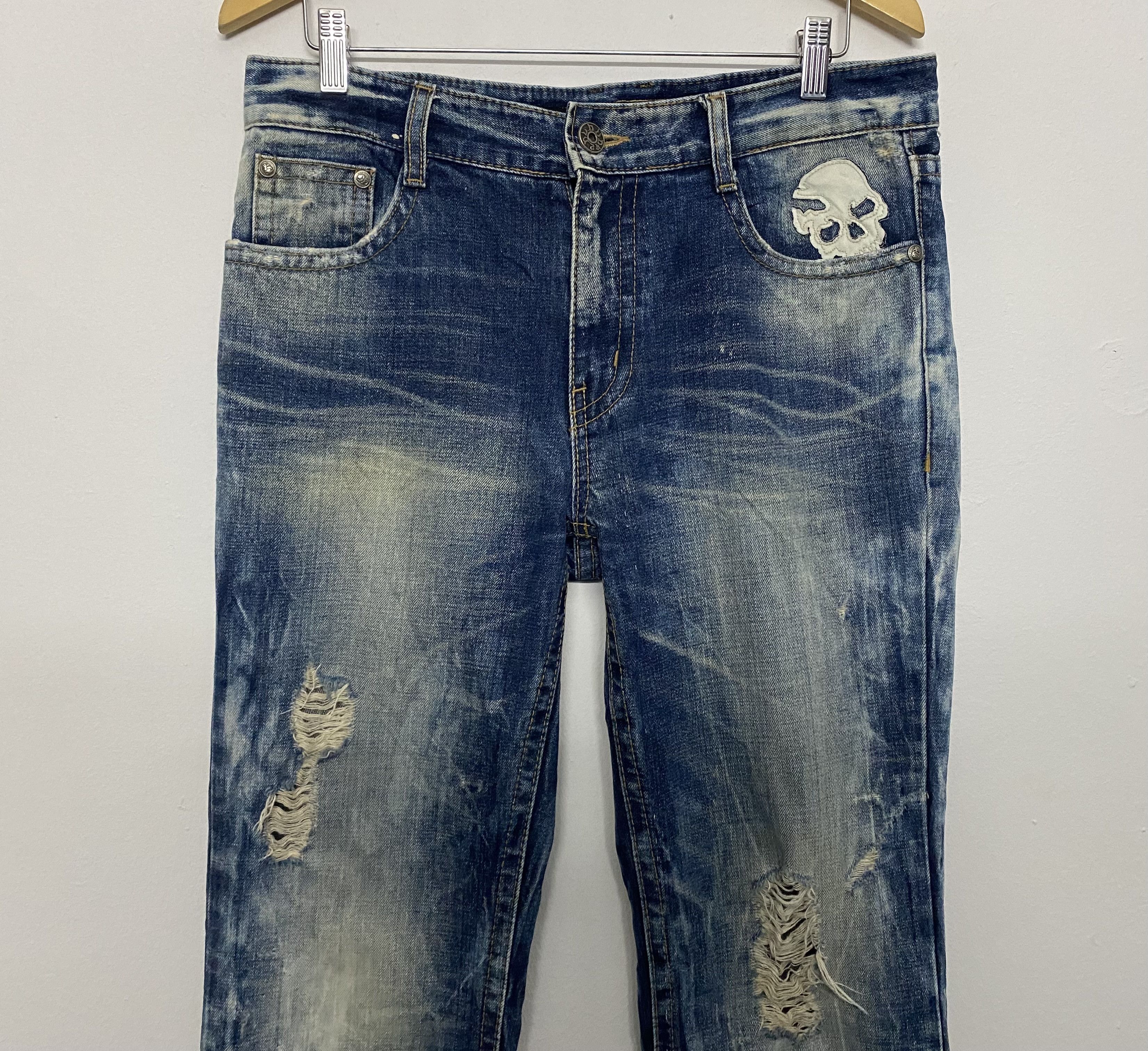 Vintage Cloud 72 Gothic Distressed Denim Jeans Ripped Skull Wing Size US 34 / EU 50 - 4 Thumbnail
