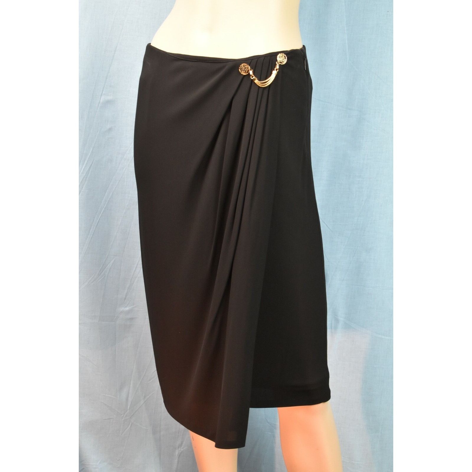Versace VERSACE BLACK SILK ZIP GOLD MEDUSA CHAIN MIDI SKIRT 40 ITALY Size 27" / US 4 / IT 40 - 3 Thumbnail