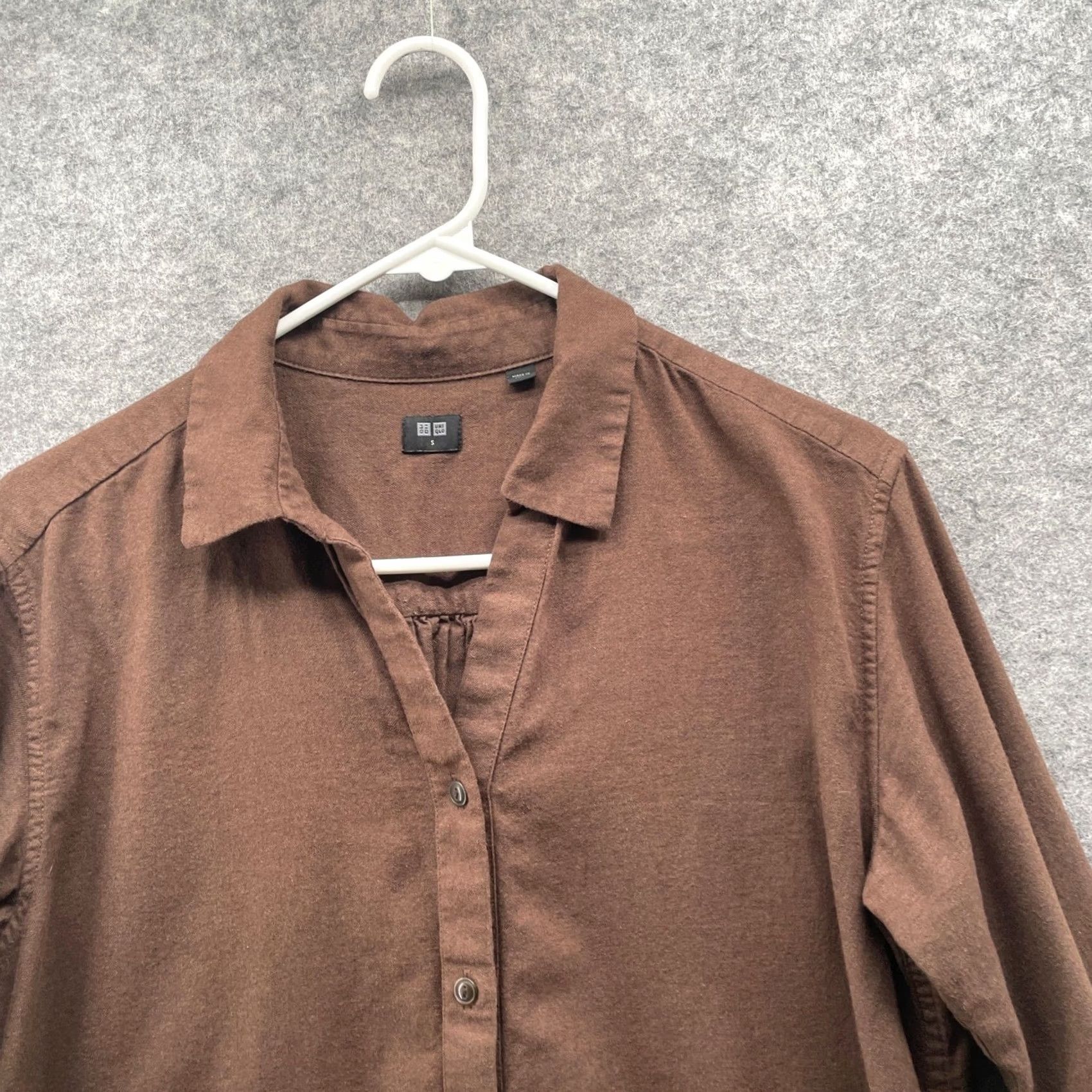 Uniqlo VINTAGE Uniqlo Shirt Brown Long Sleeve Flannel Cotton Blend Button-Up Womens S Size S / US 4 / IT 40 - 3 Thumbnail
