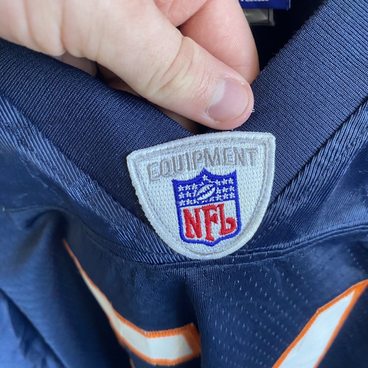 NFL Vintage NFL Chicago Bears Brian Urlacher 00’s jersey Size US L / EU 52-54 / 3 - 9 Thumbnail