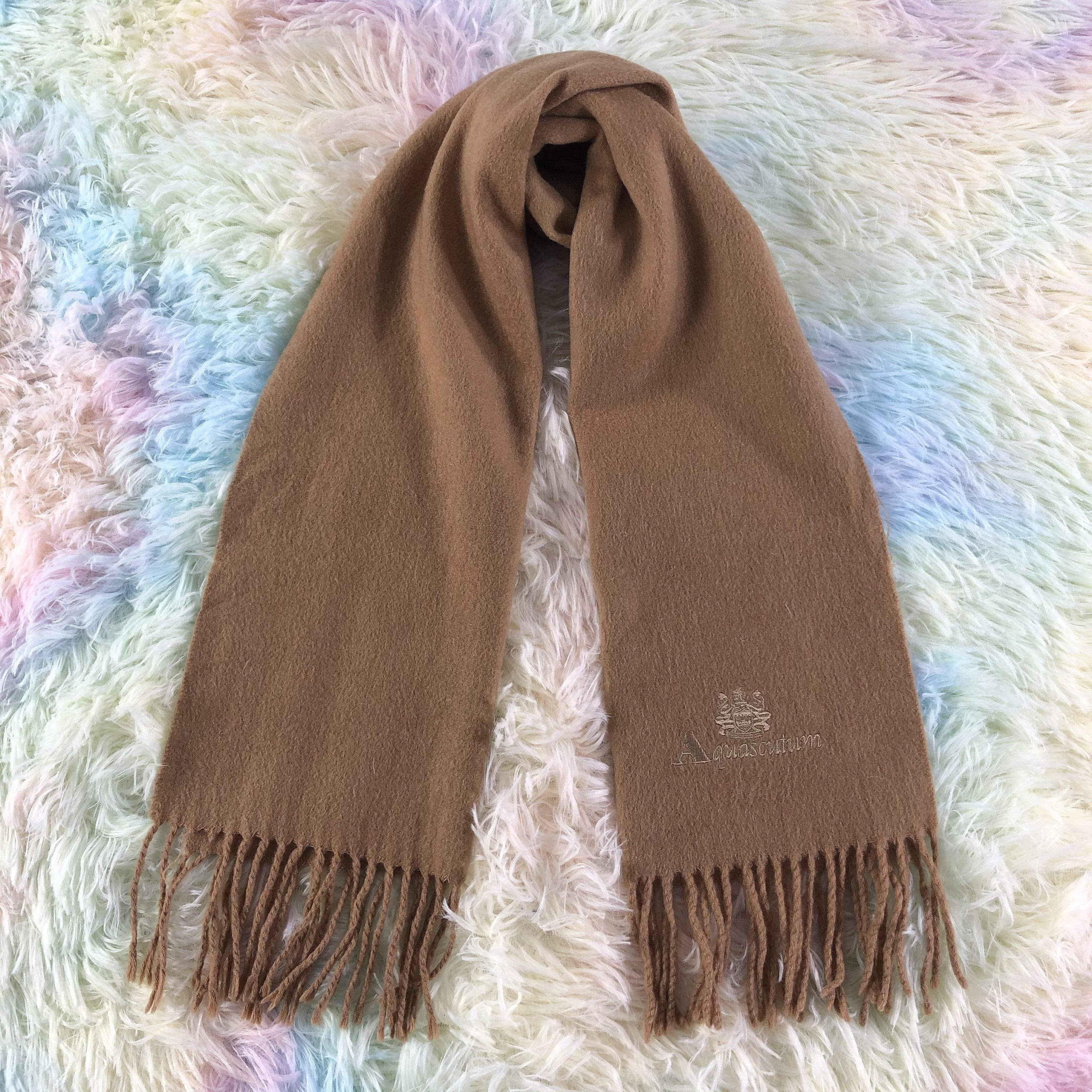 Aquascutum Aquascutum Scarf / Muffler / Neckwear - KM163 Size ONE SIZE - 1 Thumbnail