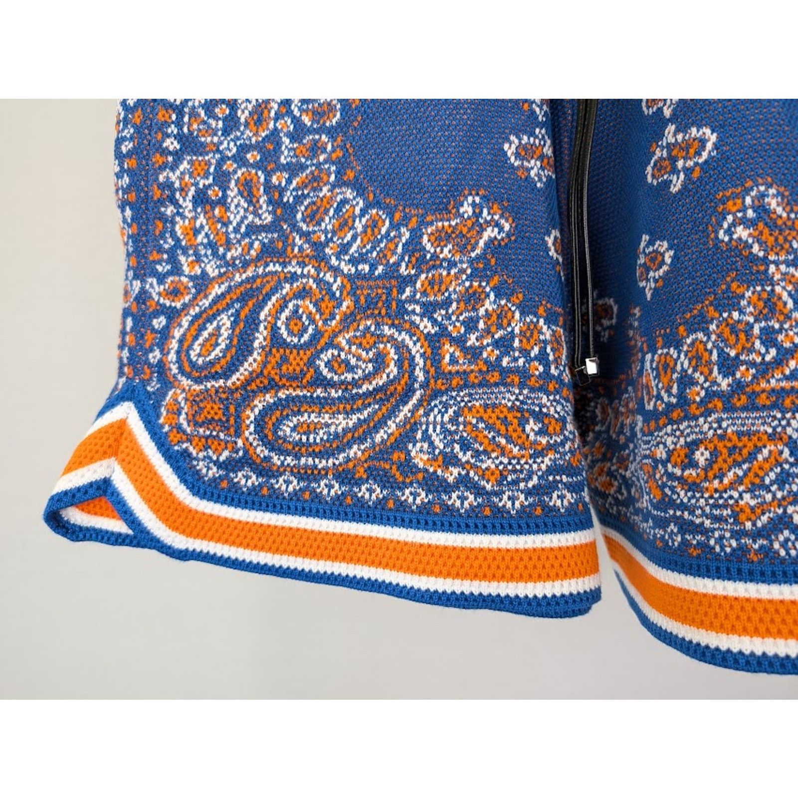 o1rshd1 Q:2 / Bandana Nyc Exclusive Shorts in Blue / Orange