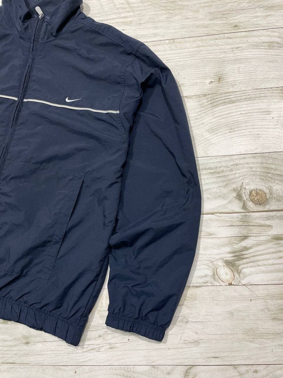 Nike Vintage Nike Track Jacket Nylon Top Striped 2000s Y2K Swoosh Size US L / EU 52-54 / 3 - 4 Thumbnail