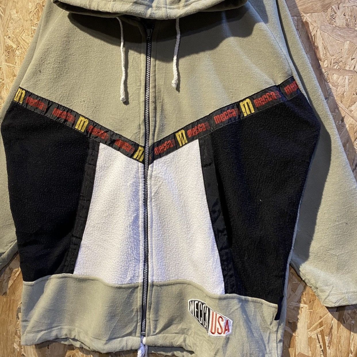 Mecca × Vintage Mecca Usa Vintage Big Logo Embroidered Zipper Hoodies Size US XL / EU 56 / 4 - 5 Thumbnail