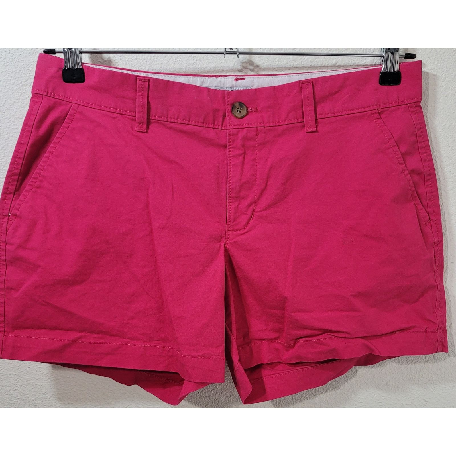 Old Navy Old Navy Pink Fuchsia Flat Front Chino Shorts 8 Lightweight Size 30" / US 8 / IT 44 - 1 Thumbnail