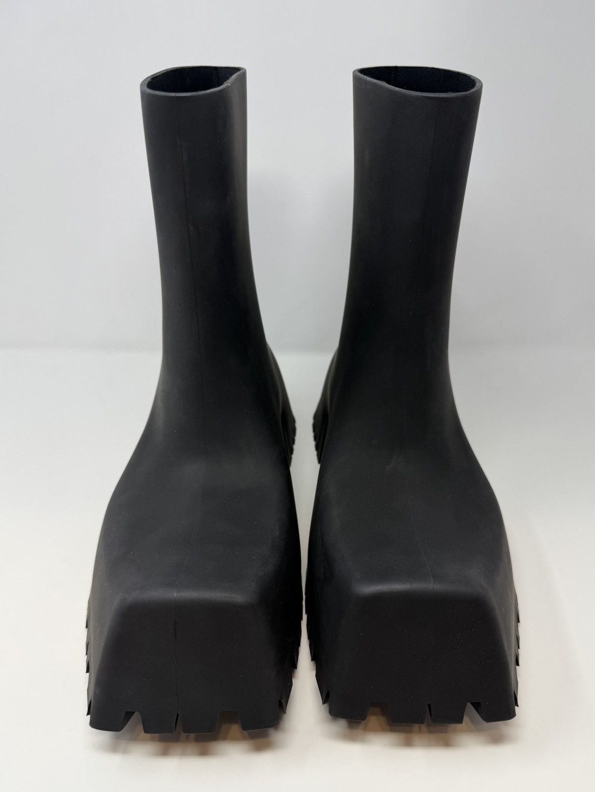 Balenciaga Balenciaga Trooper Rubber Boots Black Size US 13 / EU 46 - 2 Thumbnail