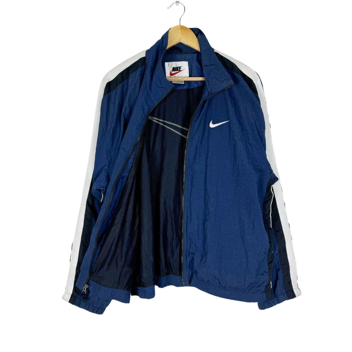 Vintage ⚡️NIKE SWOOSH SPORTS WINDBREAKER LIGHT JACKET Size US L / EU 52-54 / 3 - 6 Thumbnail