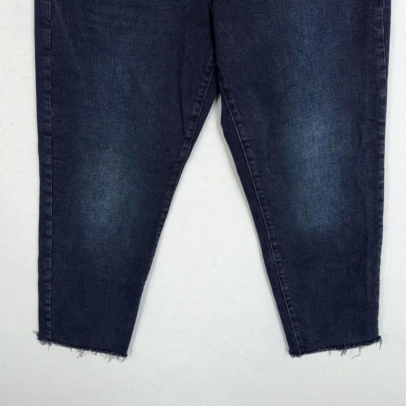 Banana Republic Banana Republic Jeans Womens 28 Blue Dark Wash High Rise Straight Crop Raw Hem Denim Cotton Blend Stretch Distressed 90s City Preppy Womens Size 28" / US 6 / IT 42 - 3 Thumbnail