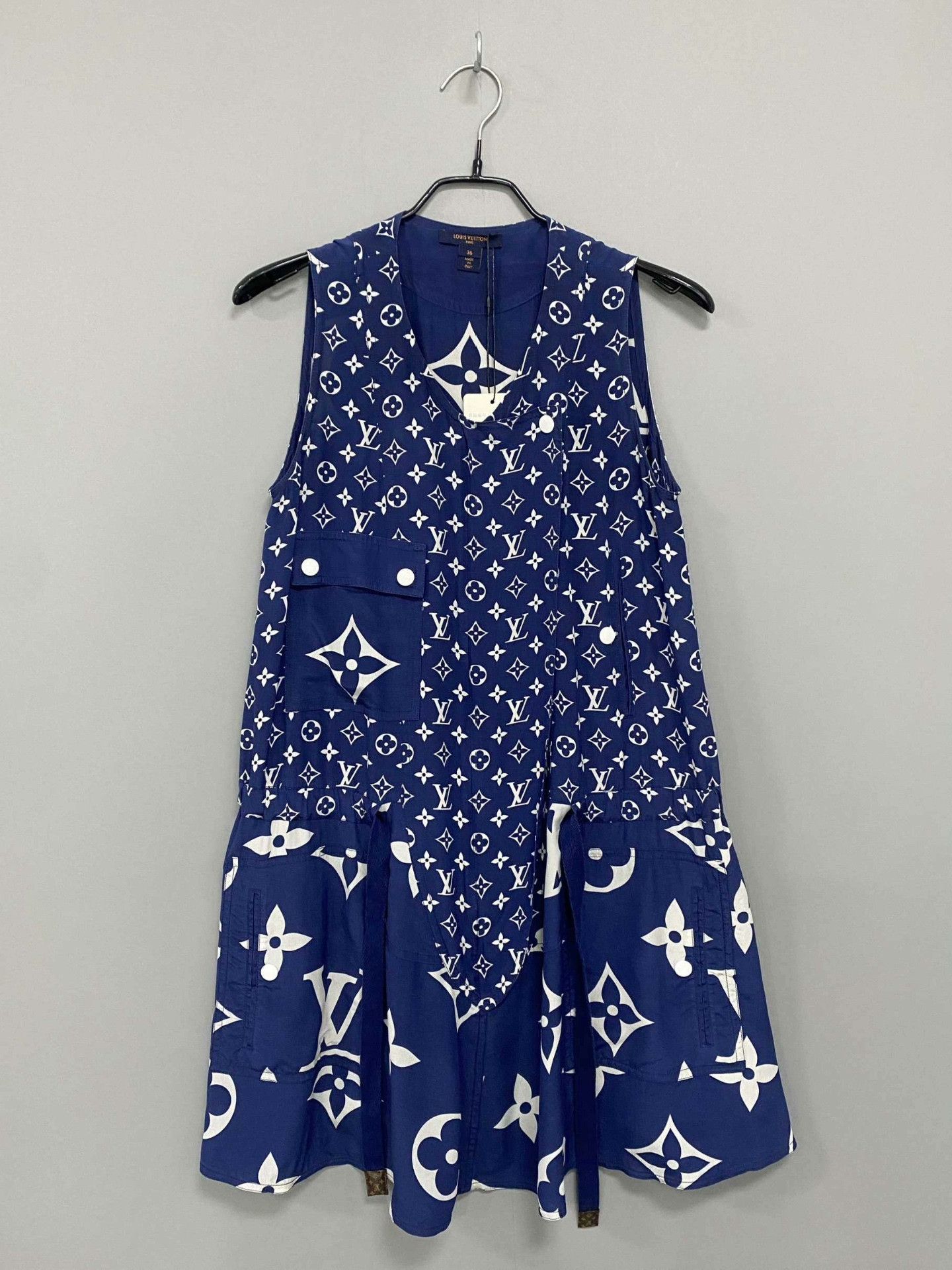 Louis Vuitton Louis Vuitton Retro Dress S Women Size S / US 4 / IT 40 - 1 Thumbnail