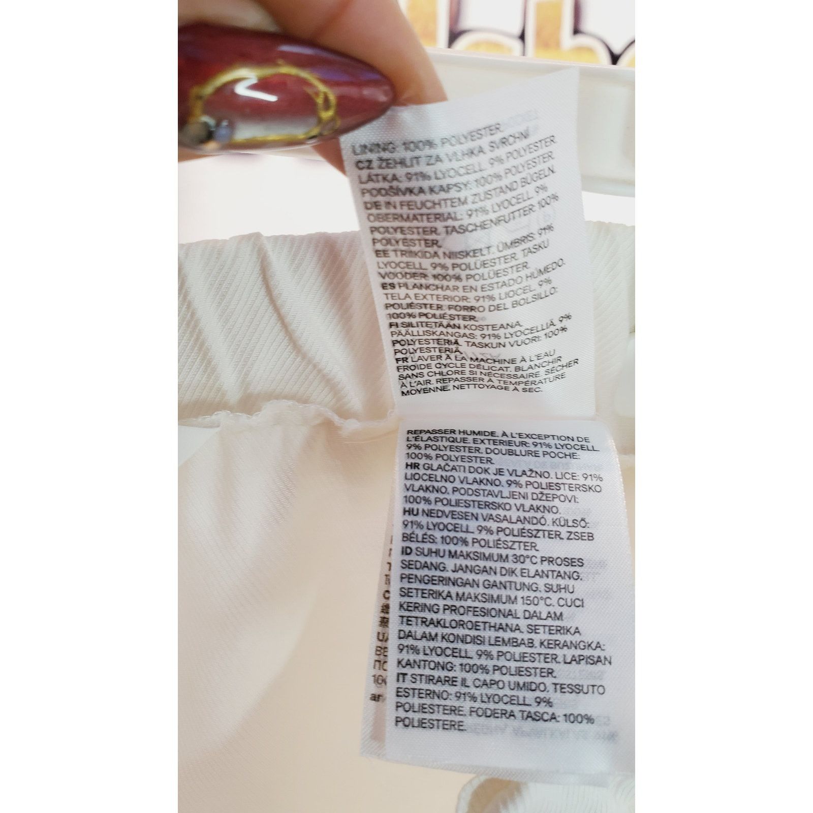 H&M H&M White Lyocell Blend PullOn Shorts Elastic Waist Summer S Size 27" / US 4 / IT 40 - 5 Thumbnail