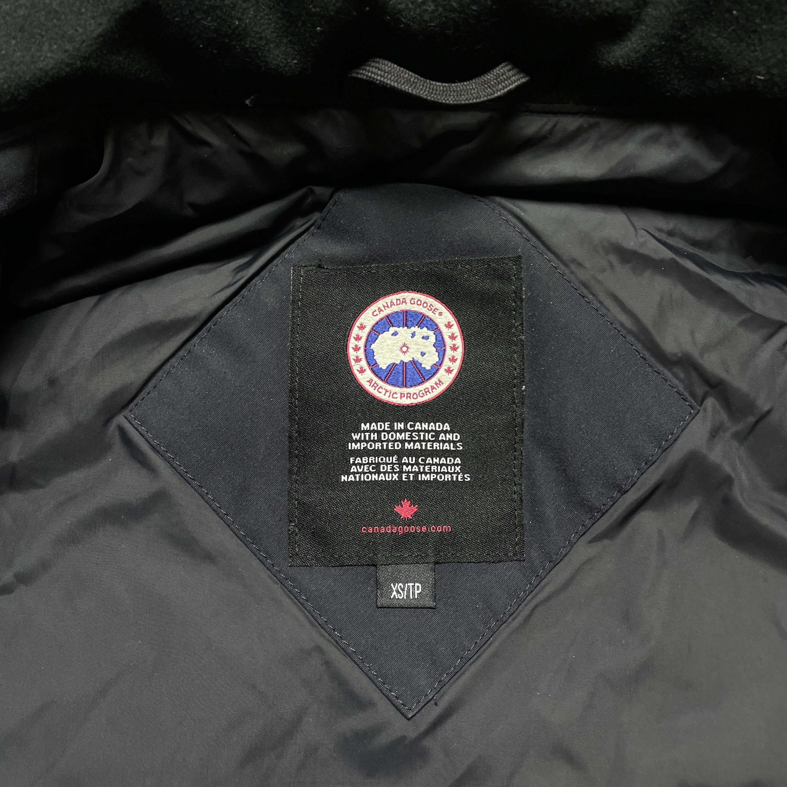 Canada Goose ⭐ Canada Goose Down Fill Crew Vest Mens S Gray Size US S / EU 44-46 / 1 - 10 Thumbnail