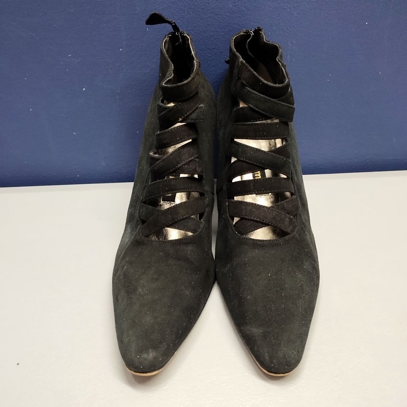 Vintage Jasmine Pump Heel Womens Size 7 Black Fine Leather Pointed Toe Back Zipper Size US 7 / IT 37 - 2 Thumbnail