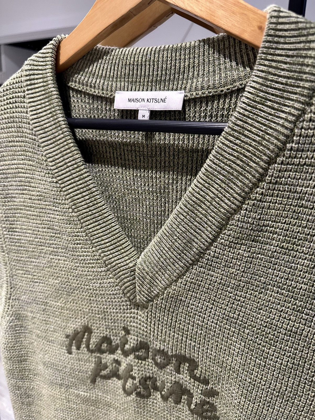 Maison Kitsune Maison Kitsune Oversized Knit Vest Size US L / EU 52-54 / 3 - 3 Thumbnail