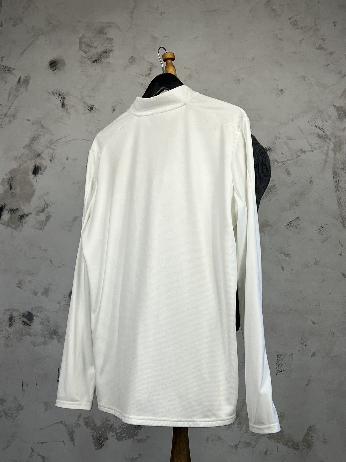 New Balance New Balance Liverpool Training Long Sleeve Jersey Size L-XL Size US XL / EU 56 / 4 - 2 Thumbnail