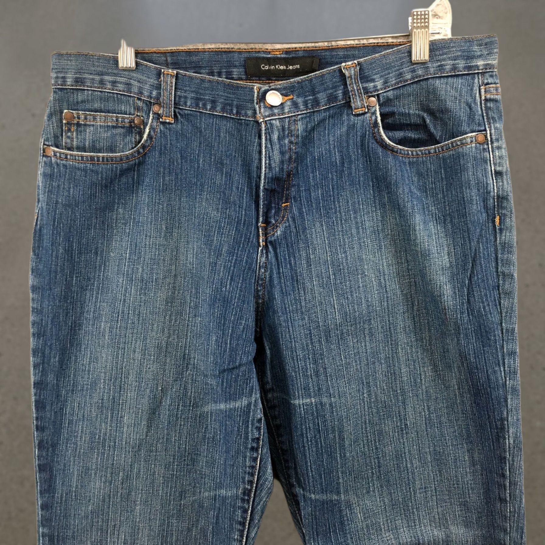 Calvin Klein Calvin Klein Jeans Womens 16x32 Blue Denim Mid Rise Straight Jeans 5-Pocket Regular Rise Mens? Womens Size 38" / US 16 / IT 52 - 1 Thumbnail