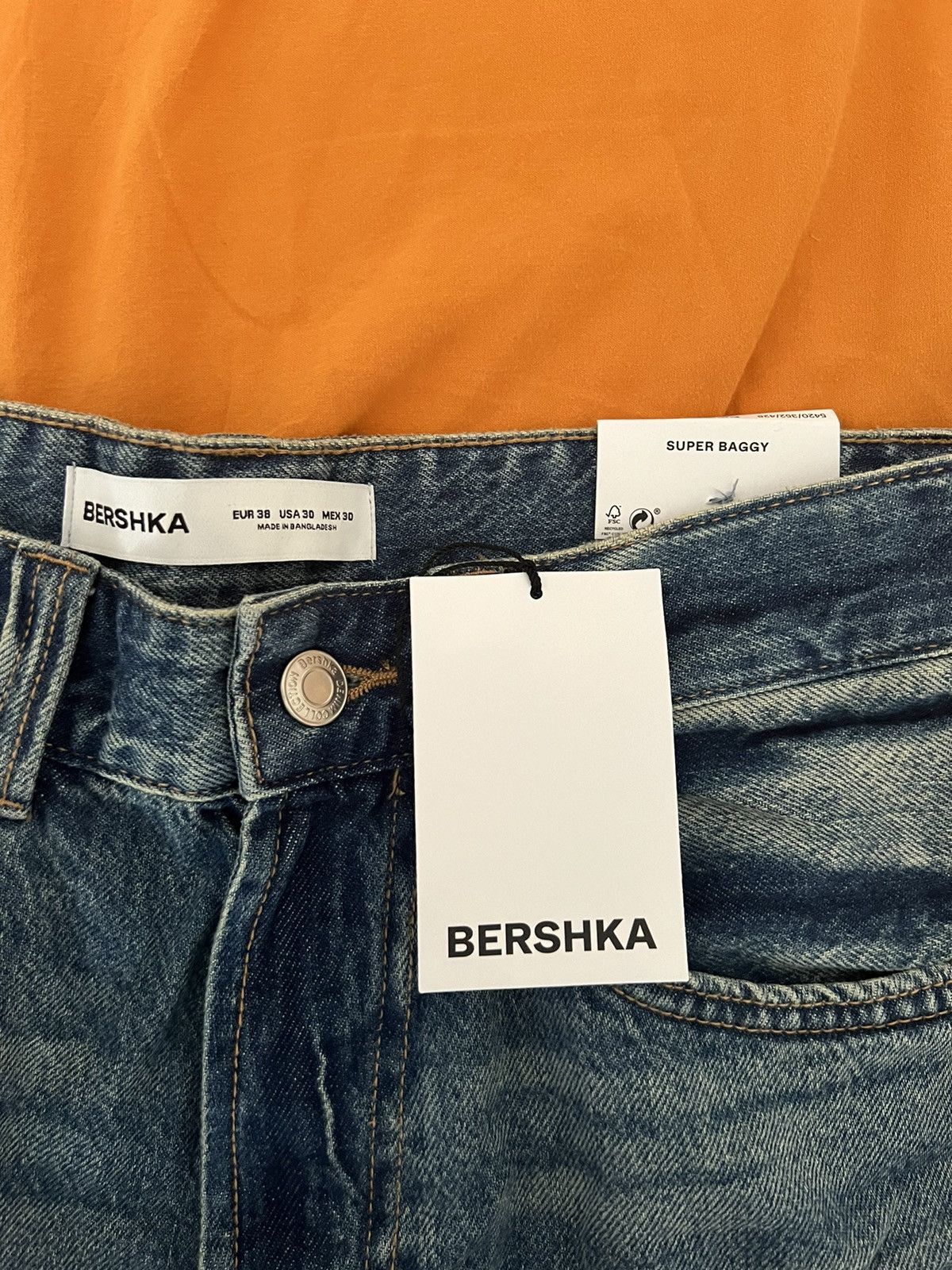 Bershka Bershka Super Baggy Jeans 38*NEW* Size US 38 / EU 54 - 2 Thumbnail