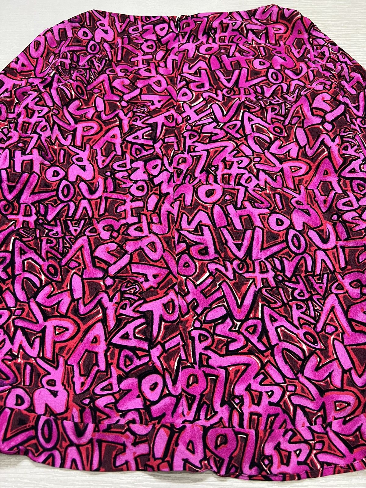 Louis Vuitton × Stephen Sprouse Louis Vuitton - Stephen Sprouse - Graffiti Logo Longsleeve Size XS / US 0-2 / IT 36-38 - 13 Thumbnail
