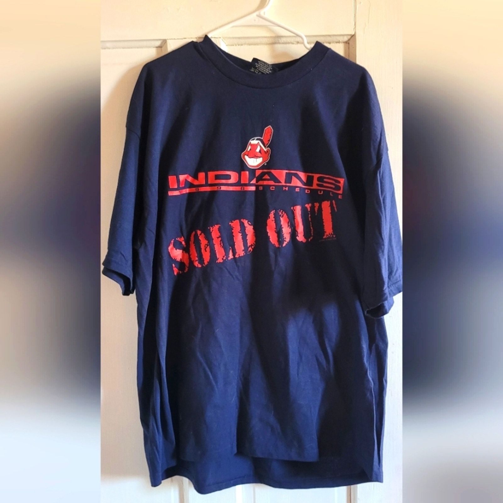Lee Vintage 1996 Cleveland Indians "Sold Out" tshirt Size US XXL / EU 58 / 5 - 1 Thumbnail