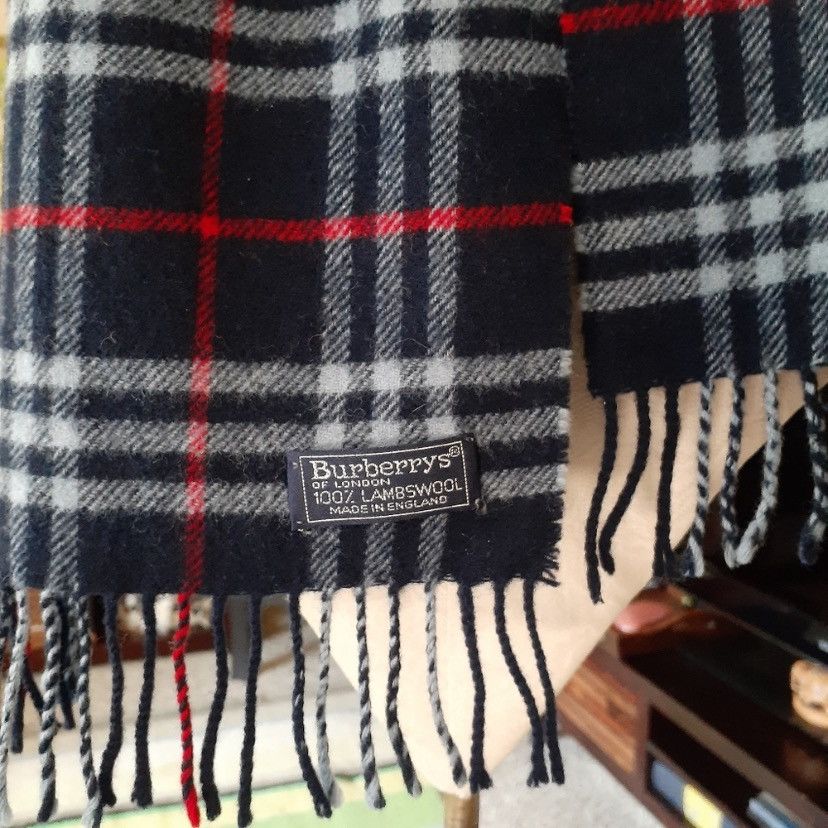 Burberry Vintage Burberrys scarf Size ONE SIZE - 2 Thumbnail