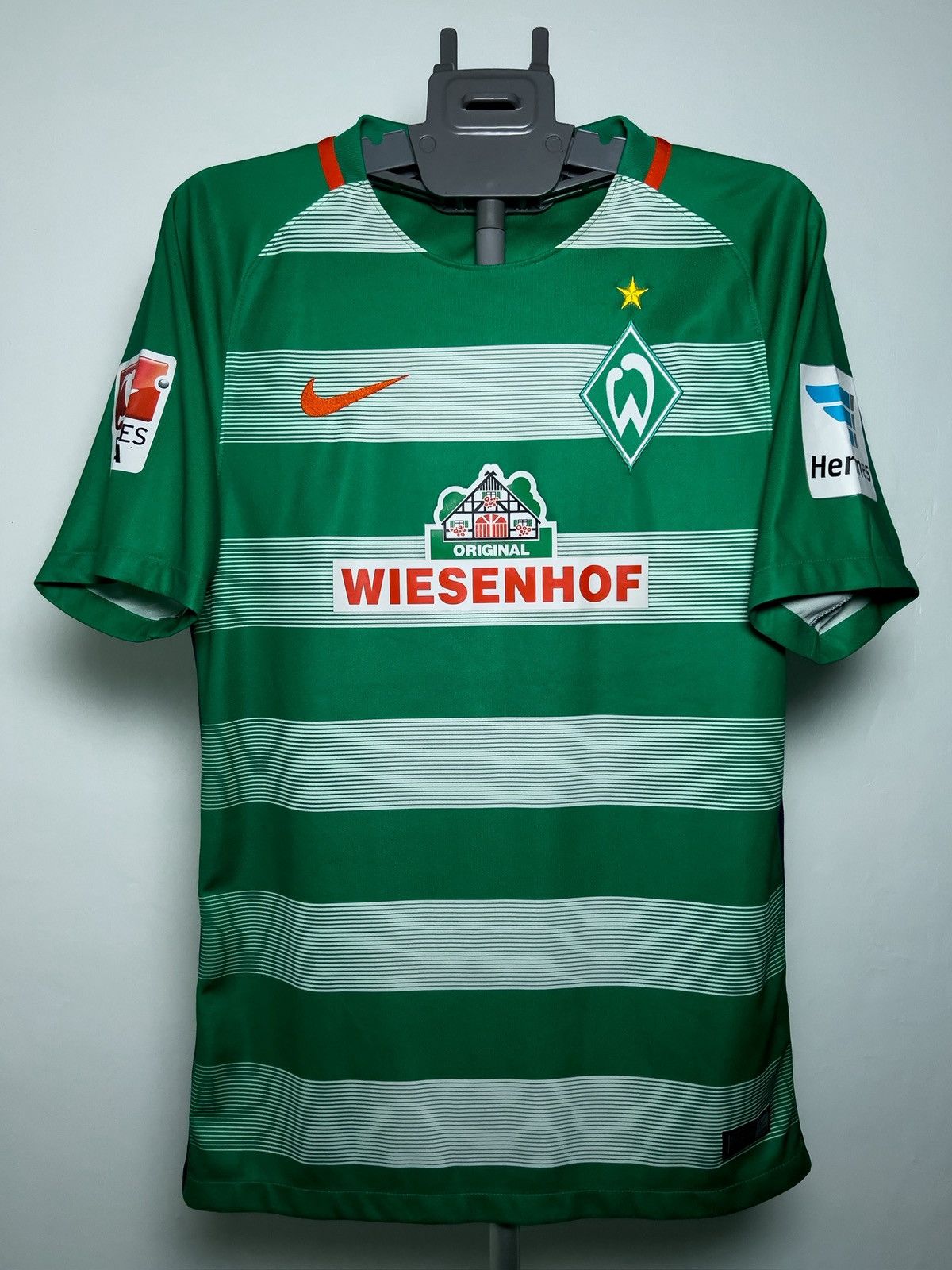 Nike Werder Bremen Home Jersey 2016-2017 Size US S / EU 44-46 / 1 - 1 Thumbnail