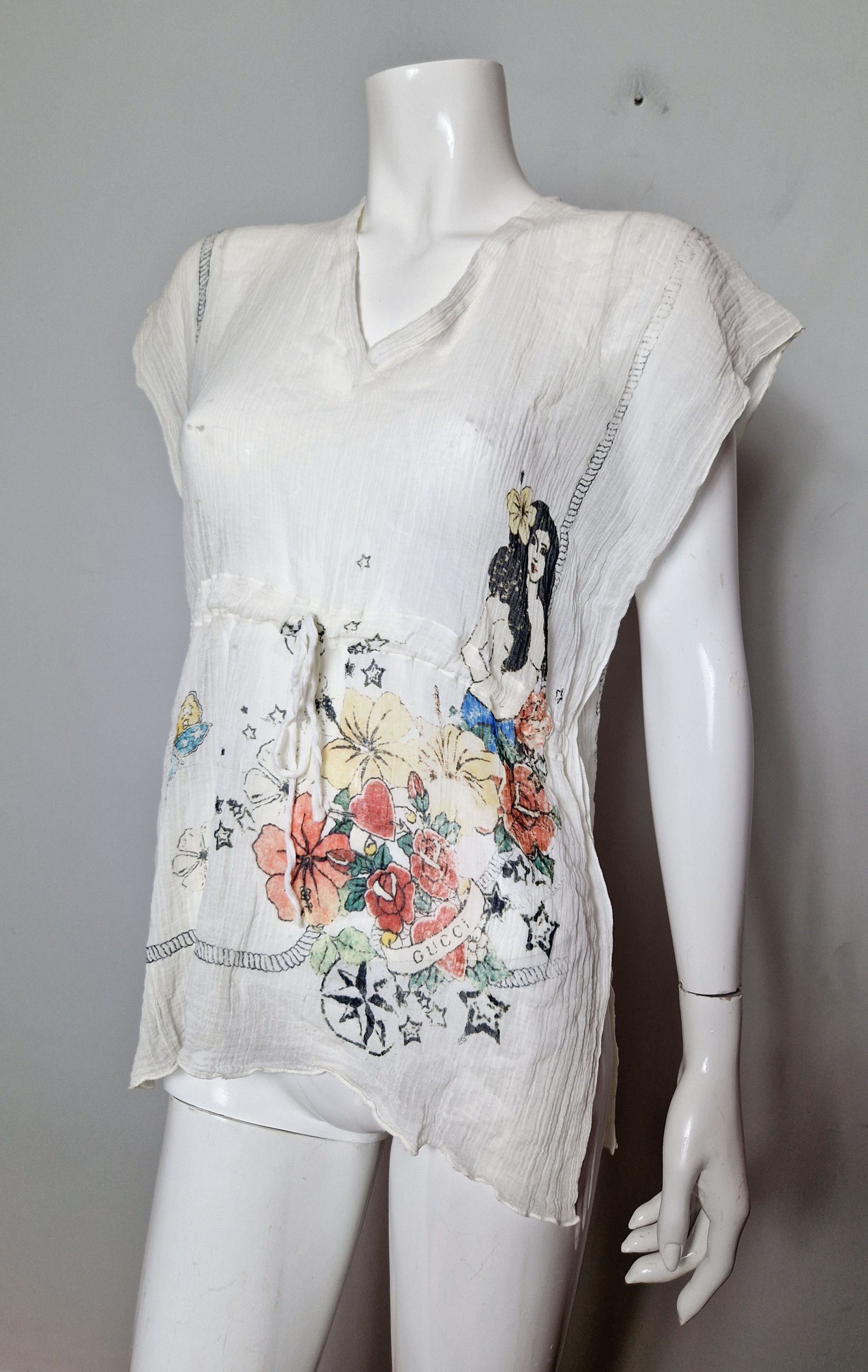 image of Gucci Top in White, Women's (Size Small)