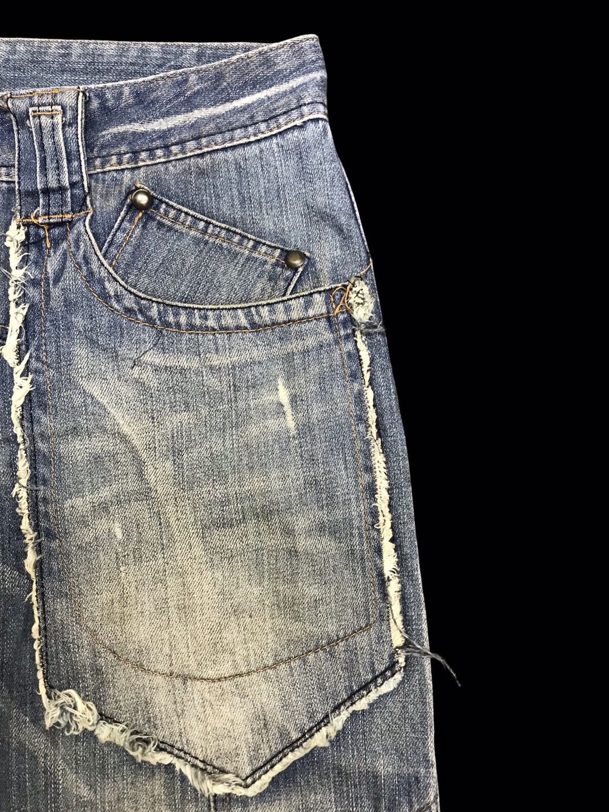 Japanese Brand 💥AVANT GARDE💥Root Three Unfinished Edge Style Denim F341 Size US 33 - 6 Thumbnail