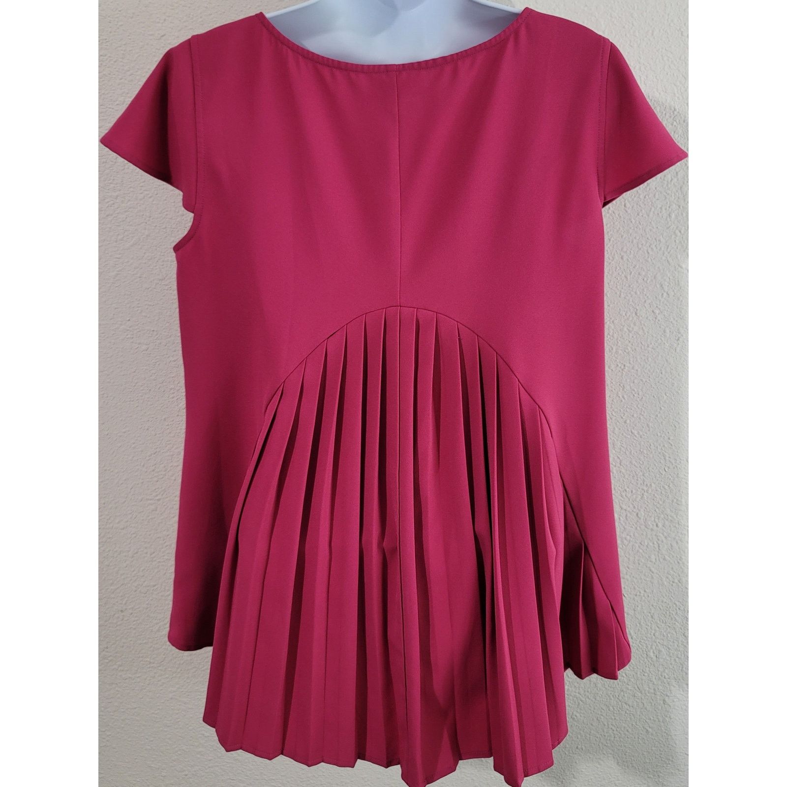 Other Soft Surroundings Pink Pleated Back Capped Sleeves Top XS Size XS / US 0-2 / IT 36-38 - 2 Thumbnail