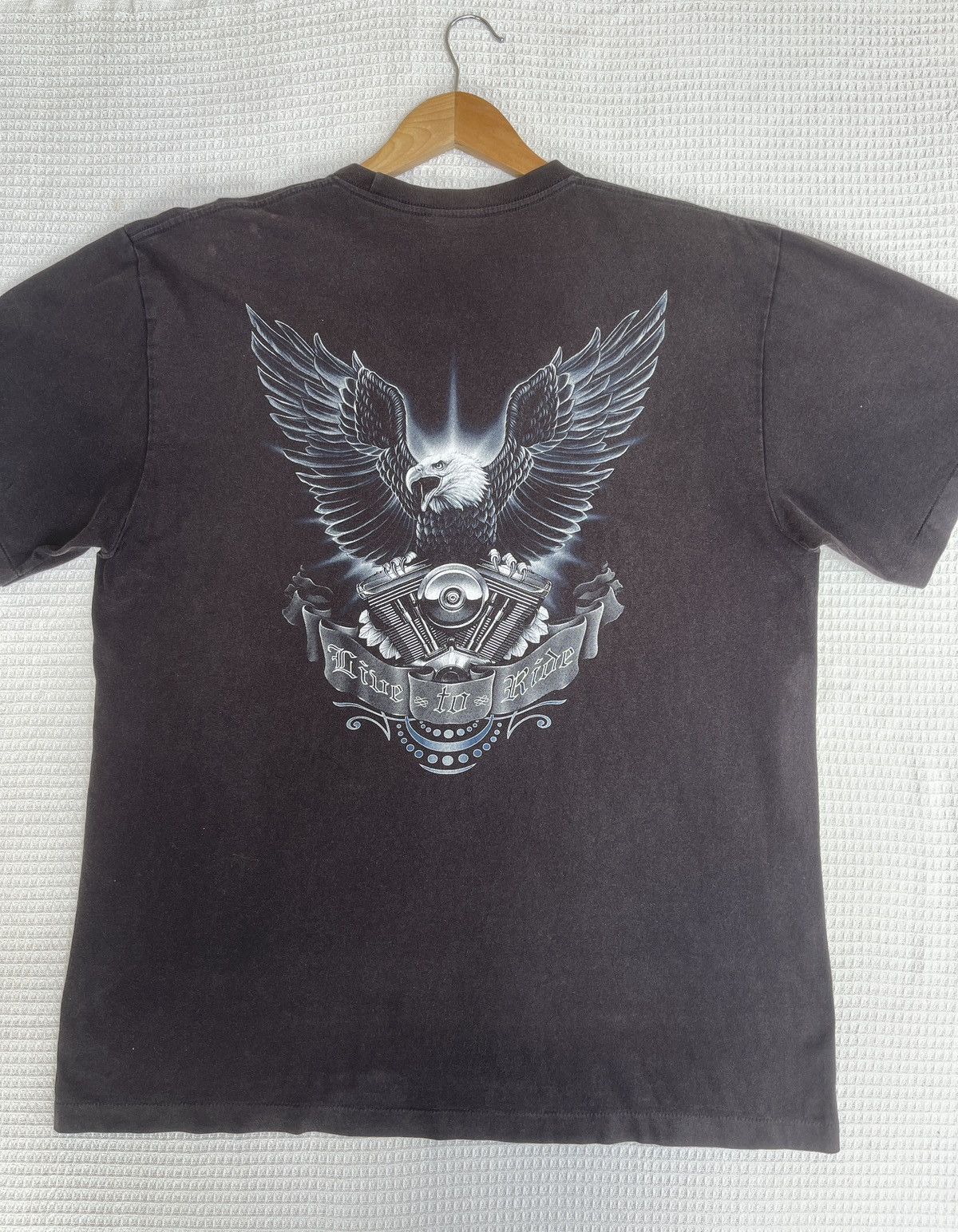 Harley Davidson Last Drop🔥Vtg Motorcycle Eagle Live To Ride Faded T-Shirt Size US XL / EU 56 / 4 - 10 Thumbnail