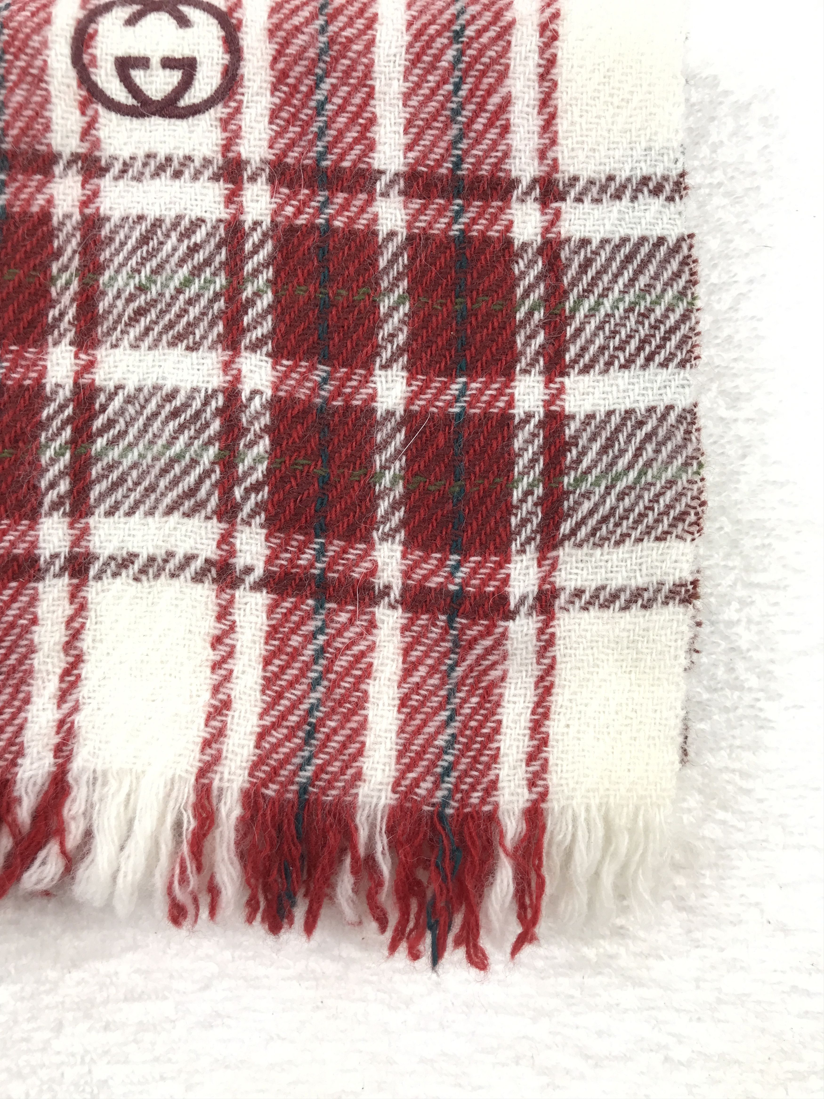 Gucci Vintage Gucci Scarf Muffler Wool Cashmere Size ONE SIZE - 3 Thumbnail