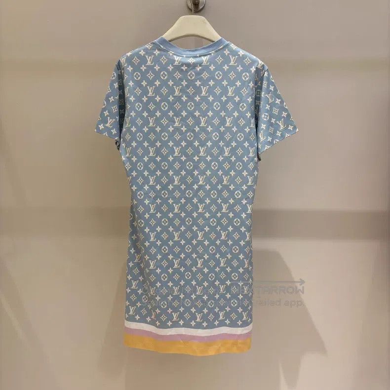 Louis Vuitton Louis Vuitton Blue crew neck full print chain mid-waist sl Size M / US 6-8 / IT 42-44 - 2 Thumbnail