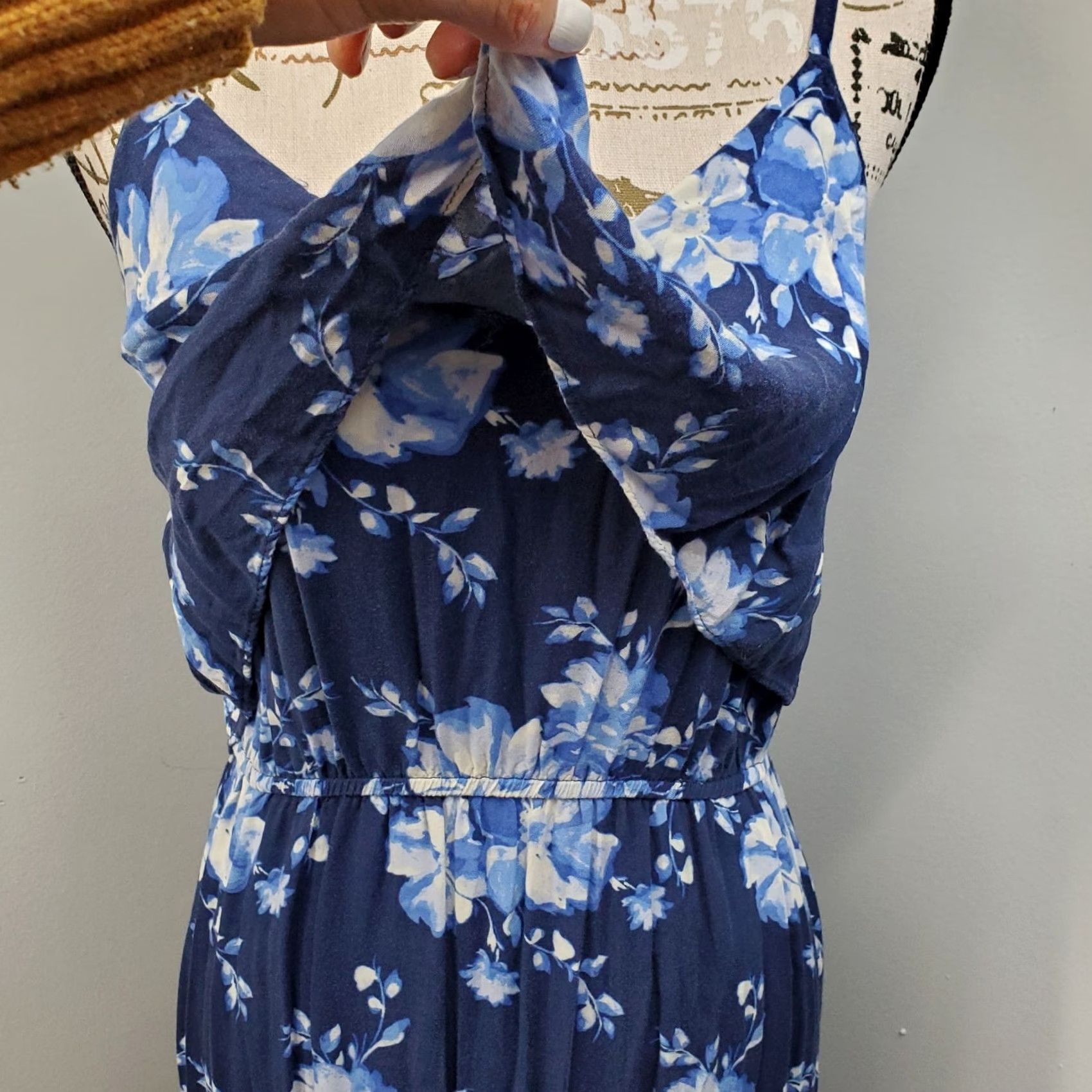 Vintage LC Lauren Conrad Maxi Dress Womens M Blue White Floral Cinch Waist Tiered Bodice Dress Size M / US 6-8 / IT 42-44 - 4 Thumbnail